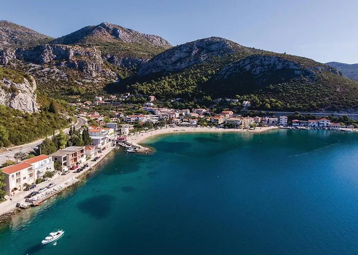 1 Bedroom Awesome In Διαμέρισμα