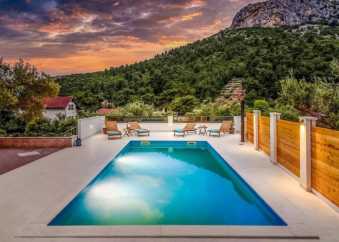 Appartamento 1 Bedroom Awesome In Klek