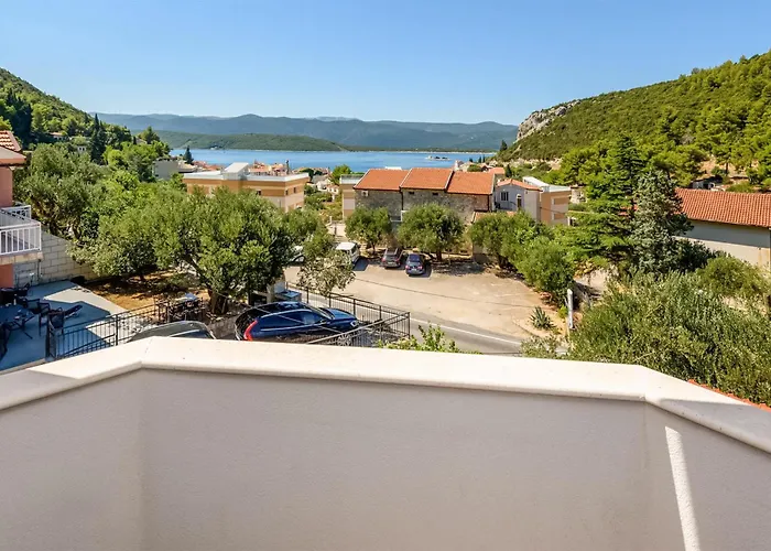 Appartamento 1 Bedroom Awesome In *